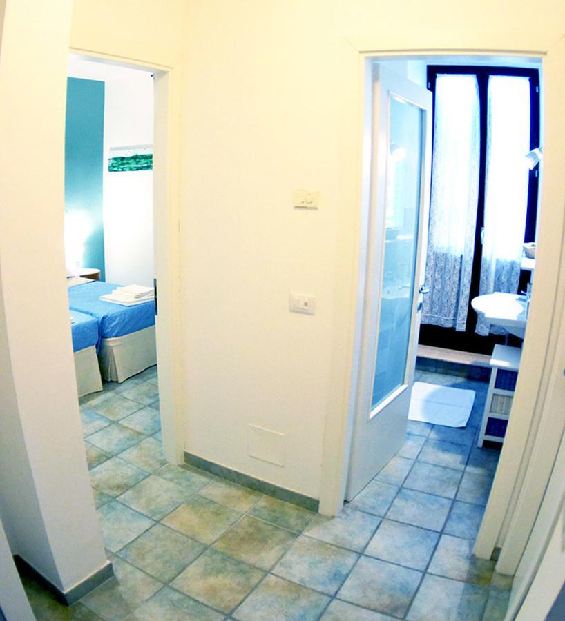 Bed & Breakfast Il Vicolo San Benedetto del Tronto Bagian luar foto