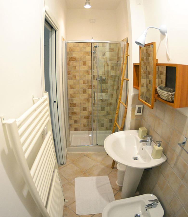 Bed & Breakfast Il Vicolo San Benedetto del Tronto Bagian luar foto